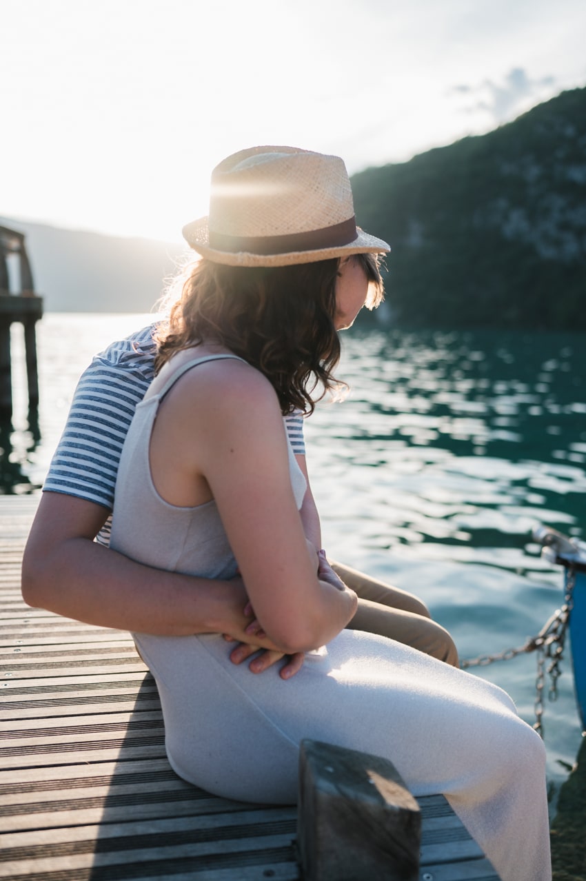 couple Golden hour Annecy