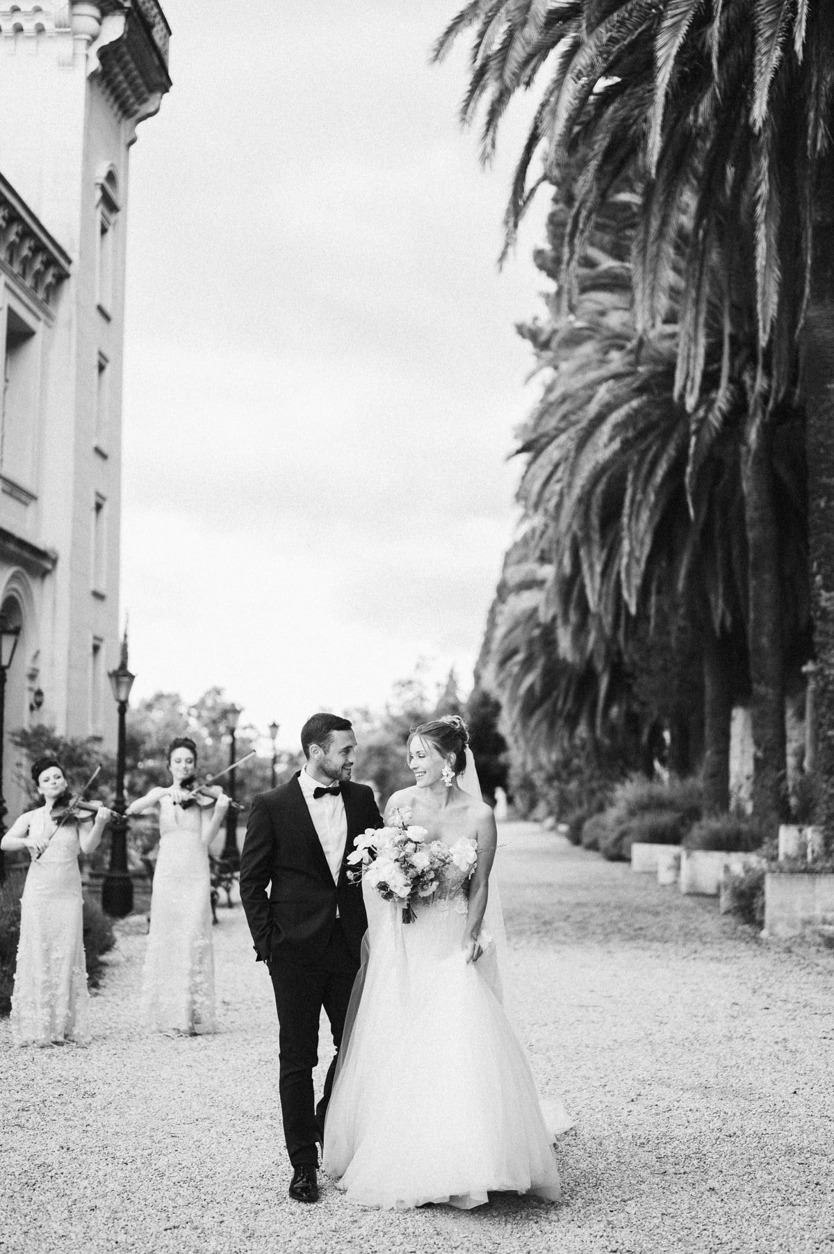 Photos de couple mariage Château Saint Georges