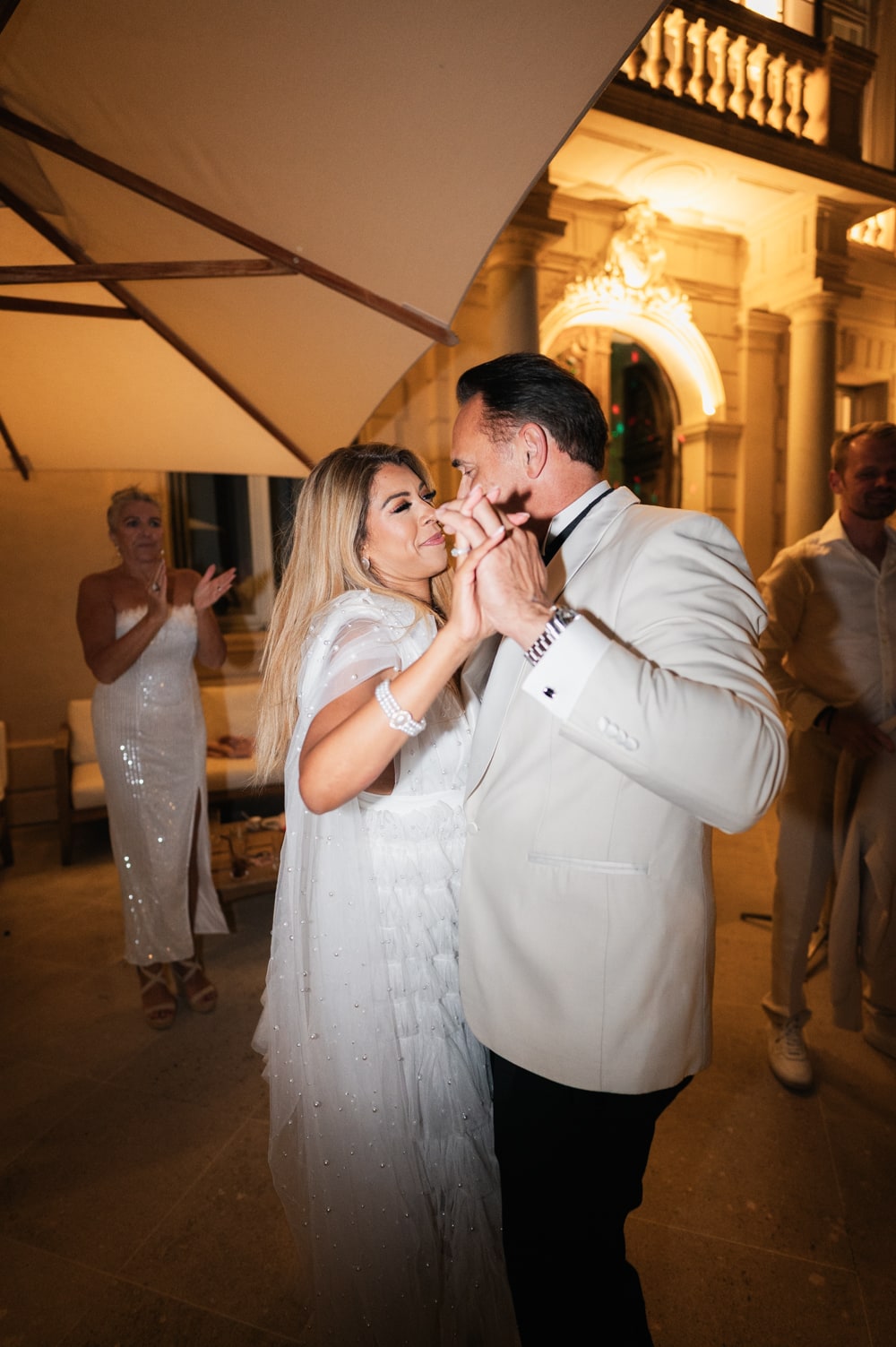 Mariés château des 3 Fontaines