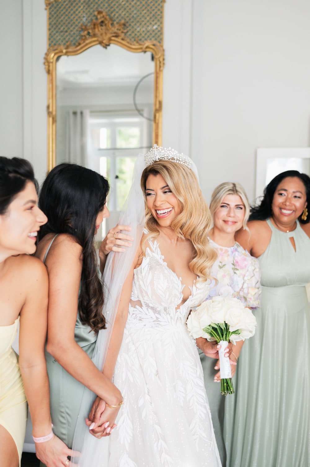 Découverte de la mariée au château des 3 Fontaines