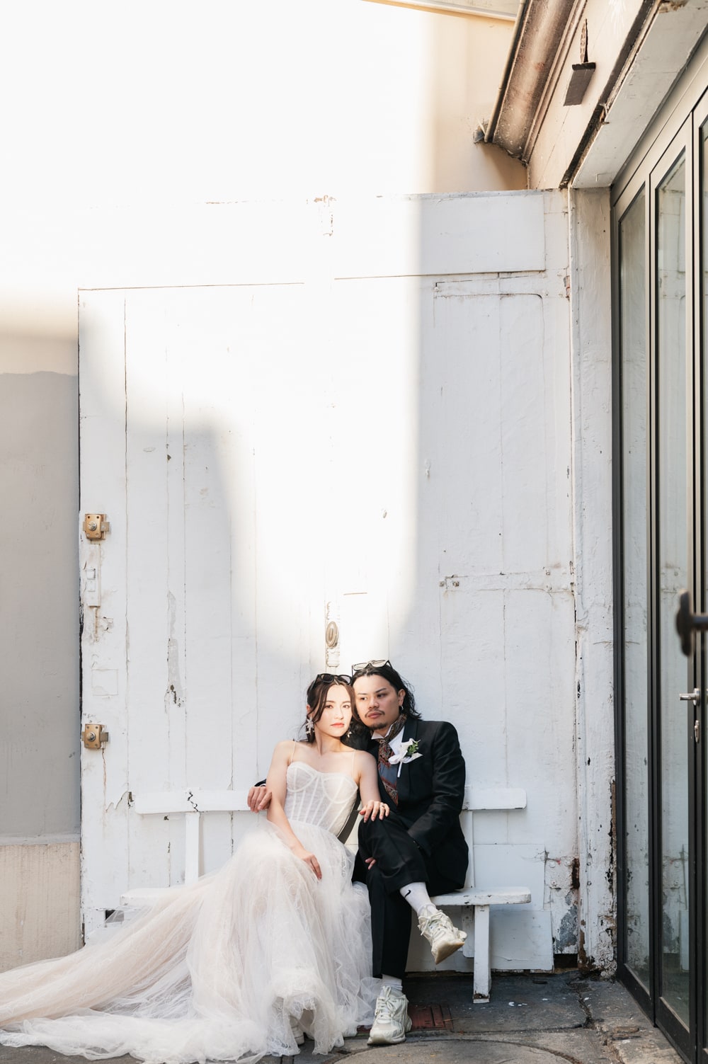 Séance photo engagement ruelle Parisienne
